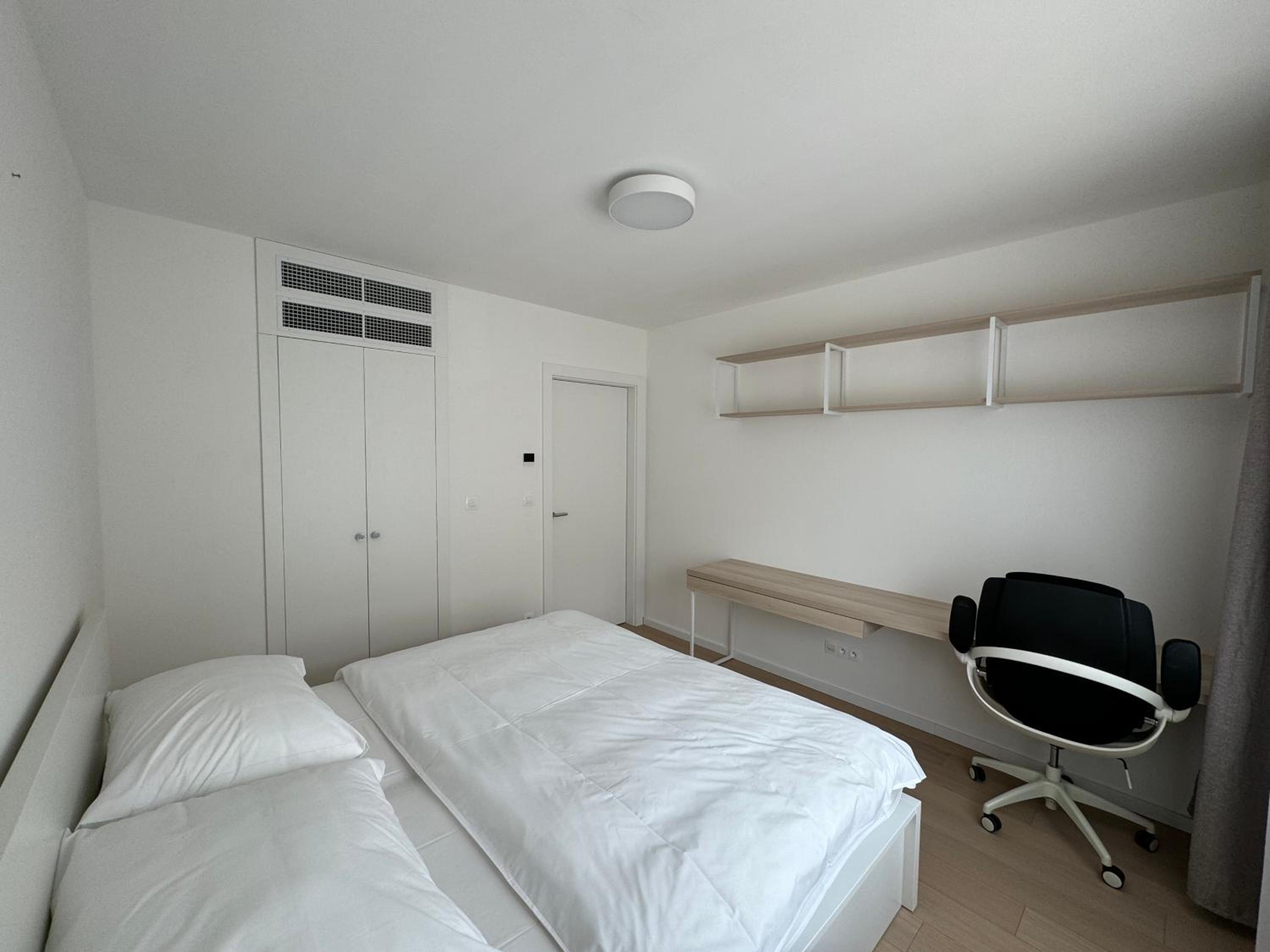Aurora Apartments