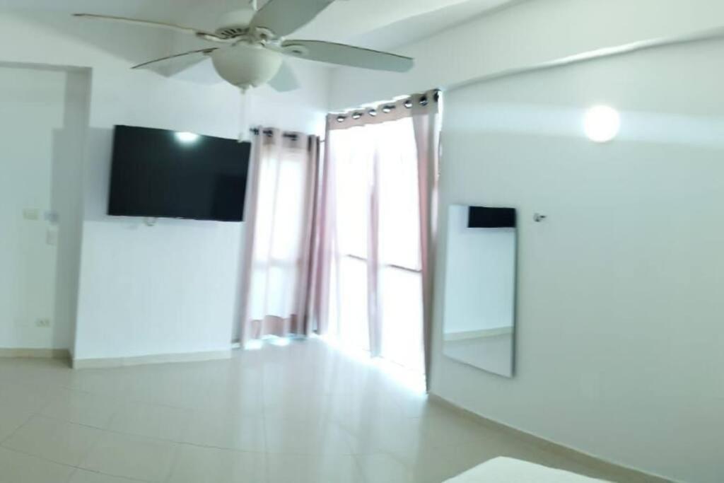 Fabulous 2bd apt with sea views