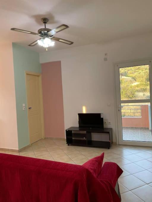 Spacious Quiet Apartment for Relaxed Holidays 2 view 4