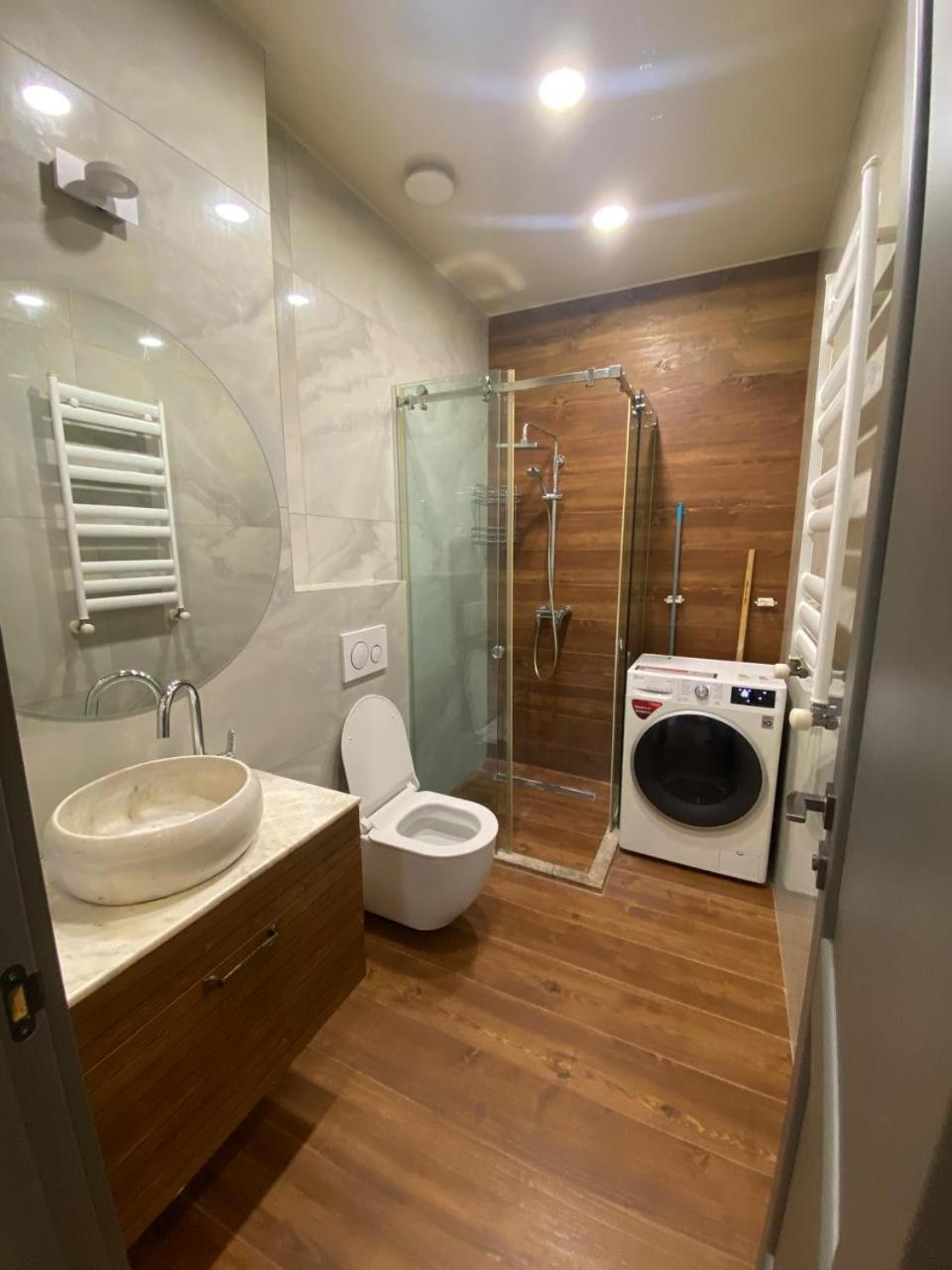 Cozy Apartment in Old Tbilisi view 3