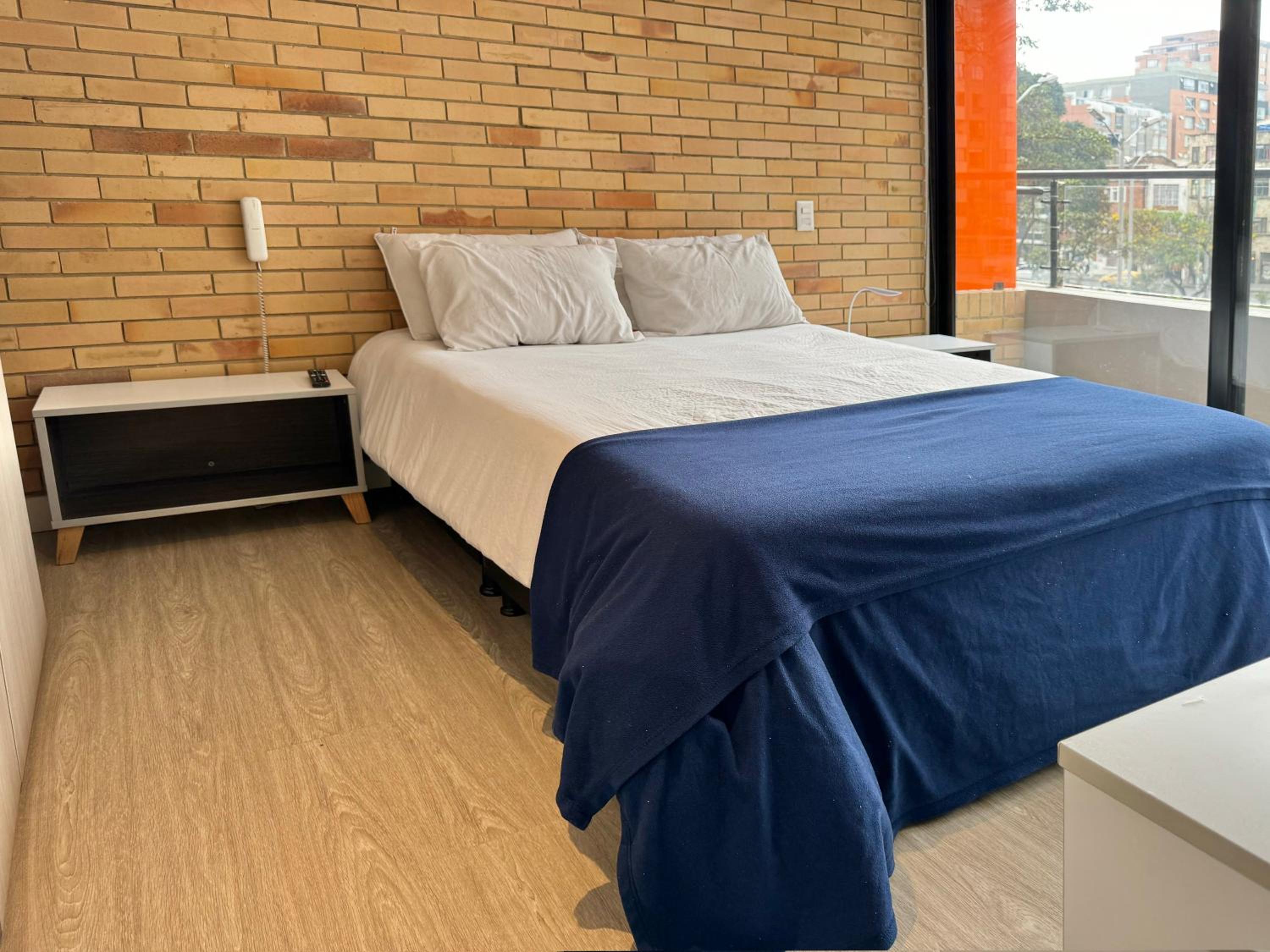 Balcón comodidad iluminación wifi Chapinero