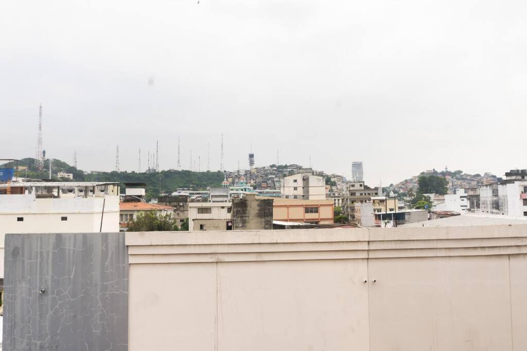 Lovely Apt in the Heart of Downtown Guayaquil
