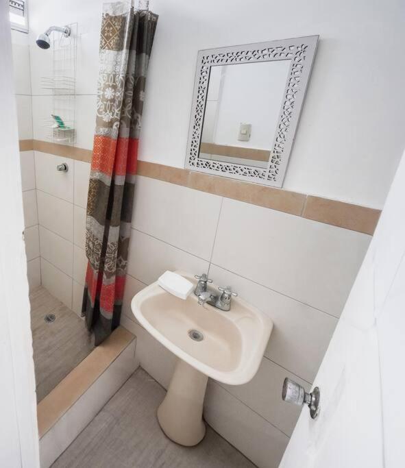 Lovely Apt in the Heart of Downtown Guayaquil