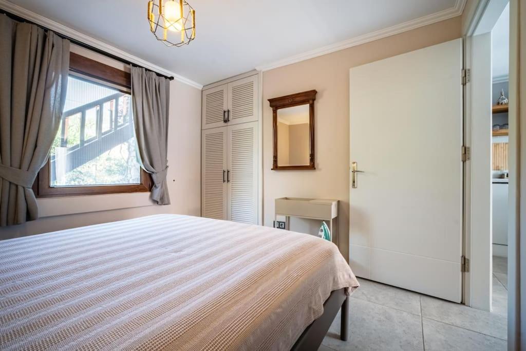 Kalkan lovely 1 bedroom holiday rental view 3
