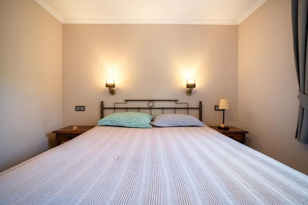Kalkan lovely 1 bedroom holiday rental view 4