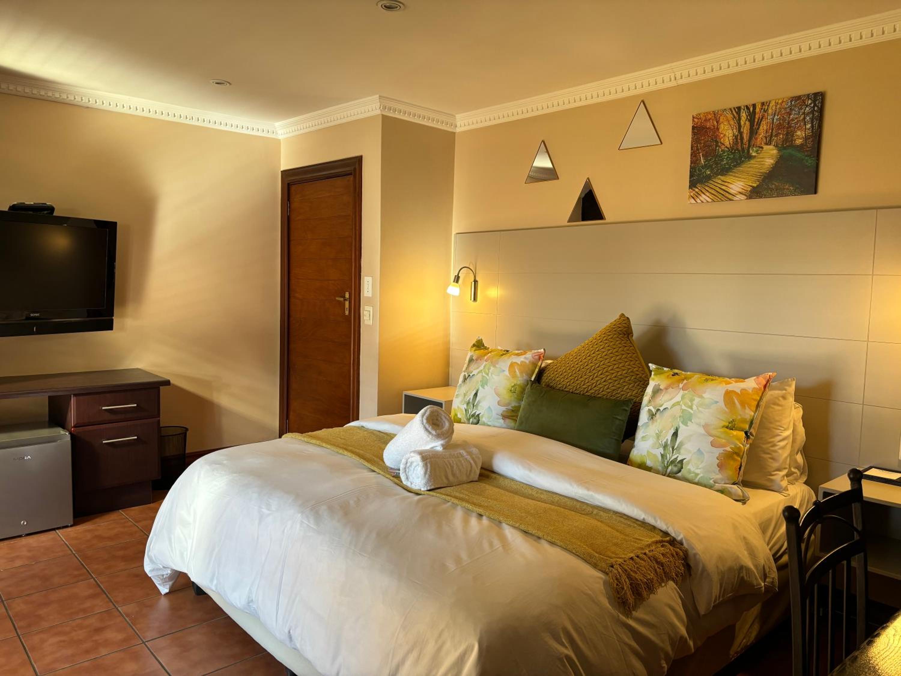 Accommodation Bedfordview - Hethersett Guesthouse