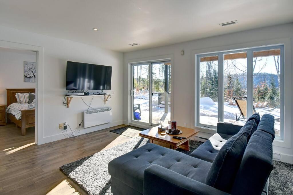 Luxurious Scandinavian Golf Chalet with Private Spa