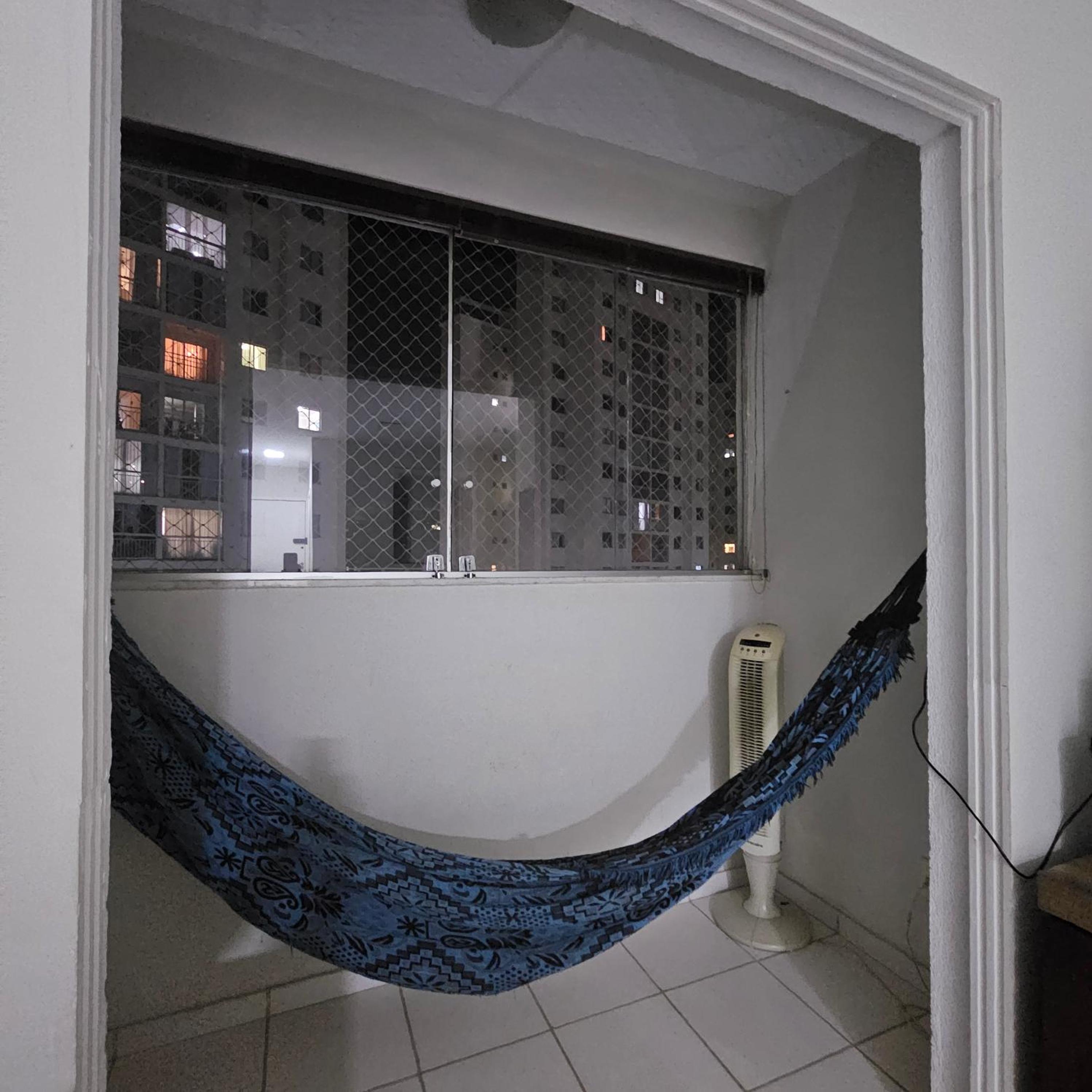 Apartamento aconchegante e bem localizado