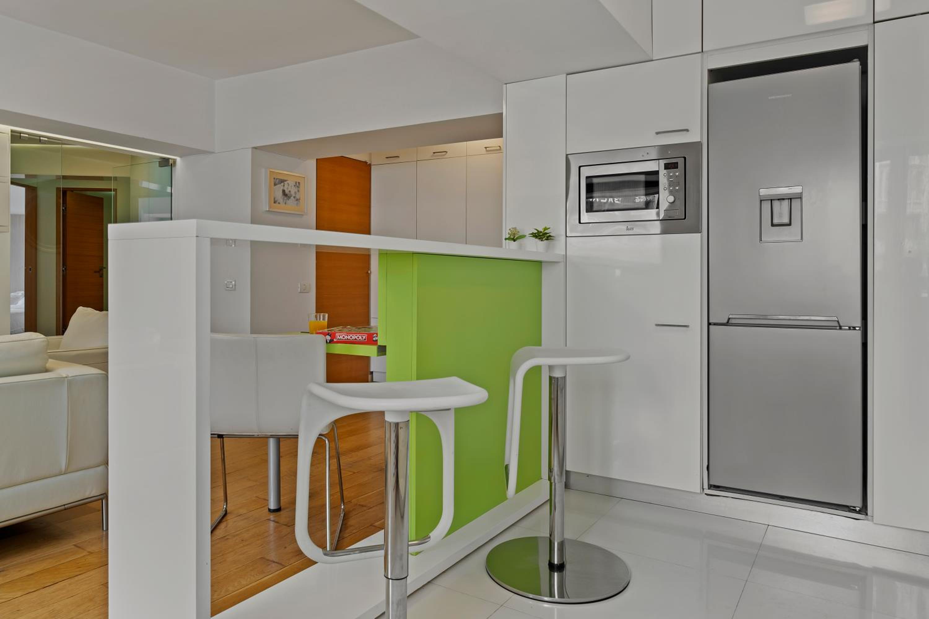 EDES Central Suite Perfect Location & Modern