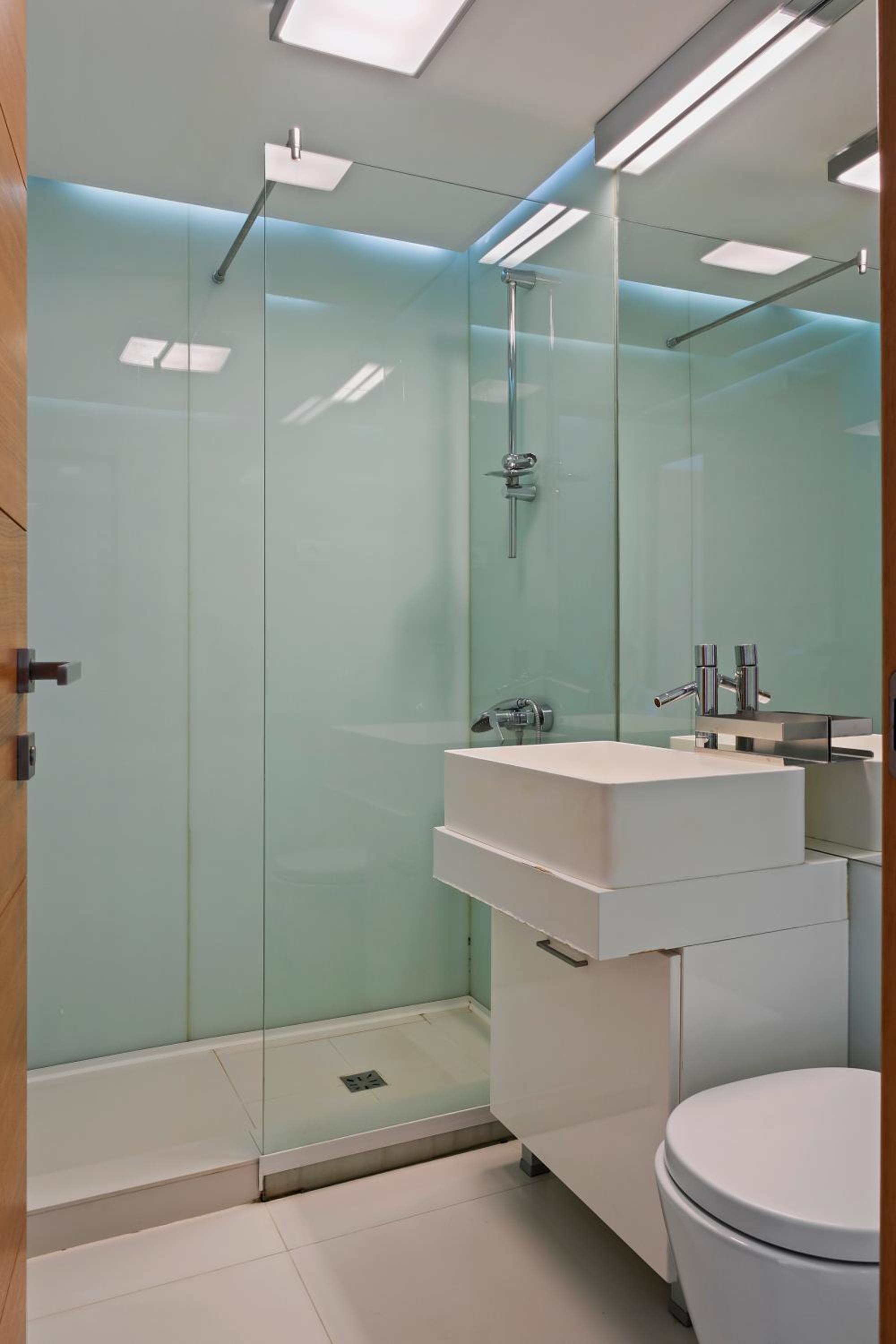 EDES Central Suite Perfect Location & Modern