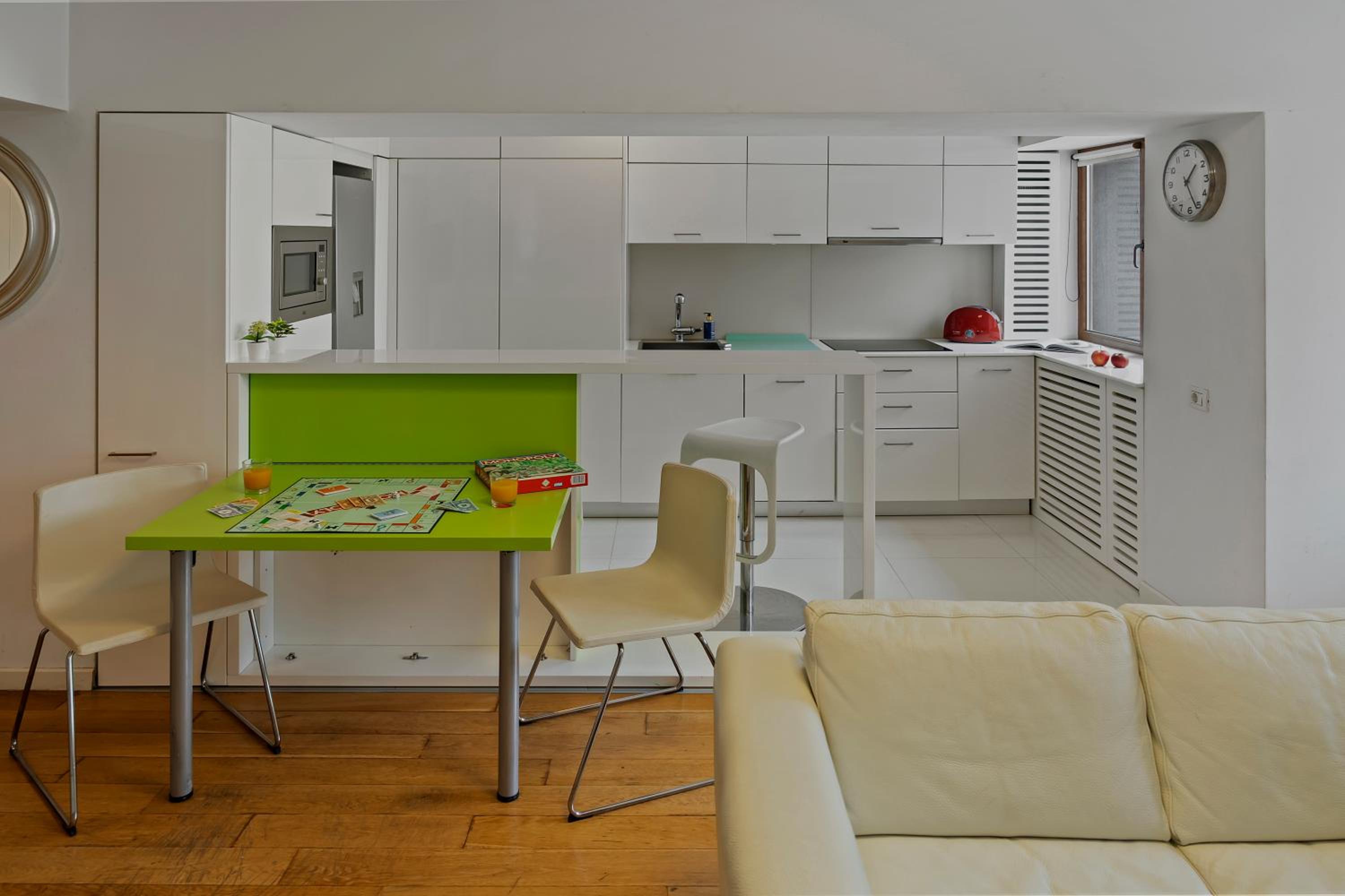 EDES Central Suite Perfect Location & Modern