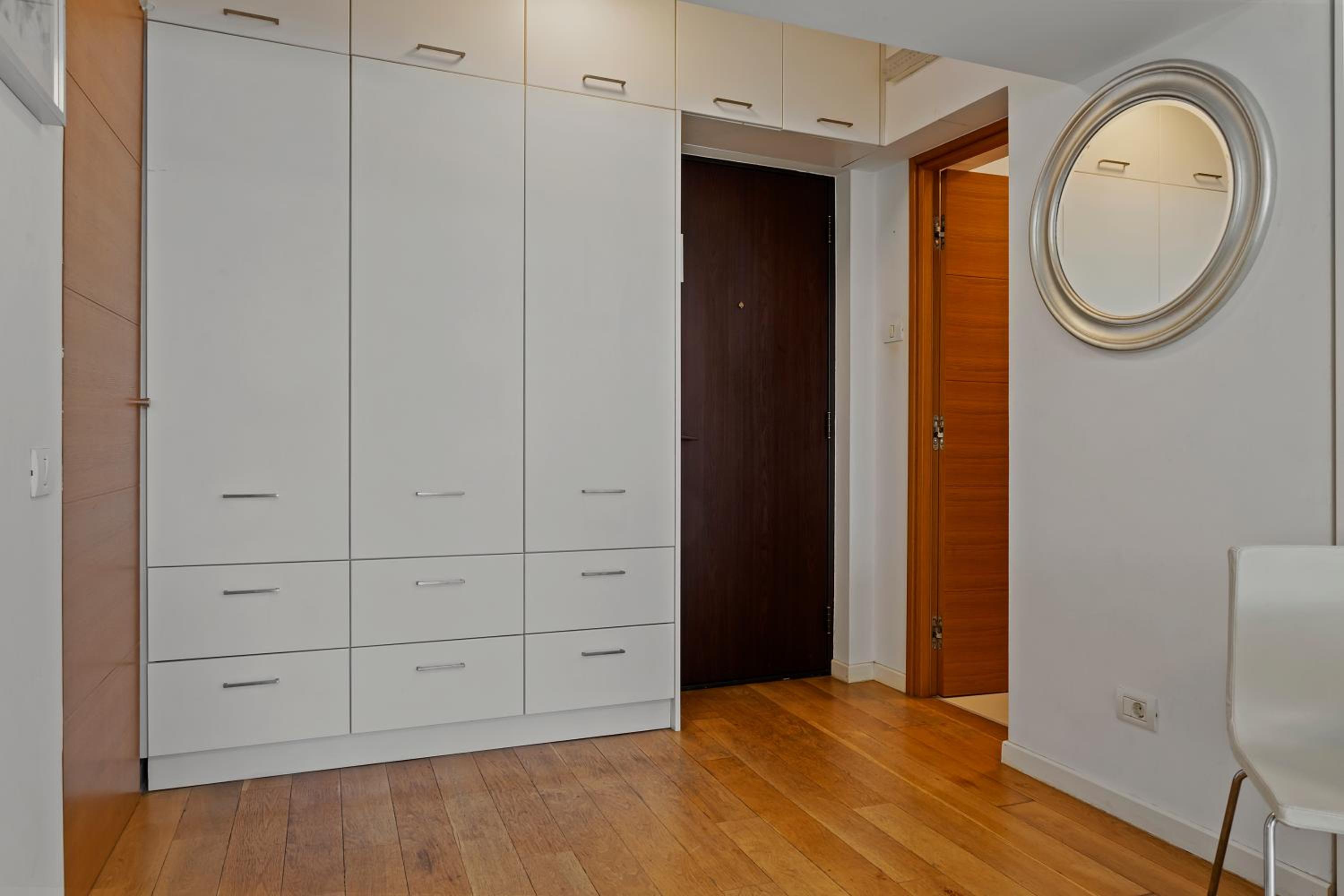 EDES Central Suite Perfect Location & Modern