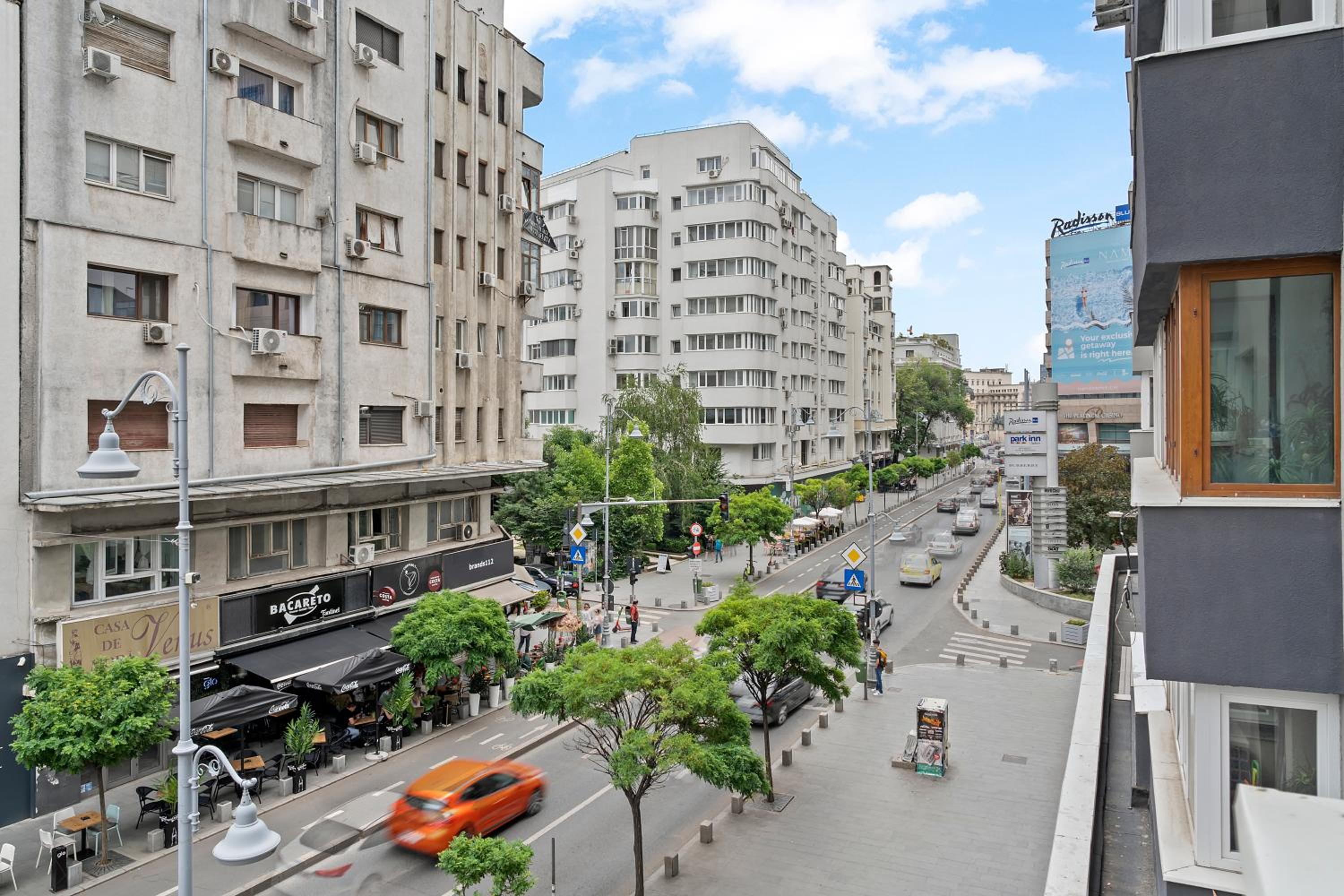 EDES Central Suite Perfect Location & Modern