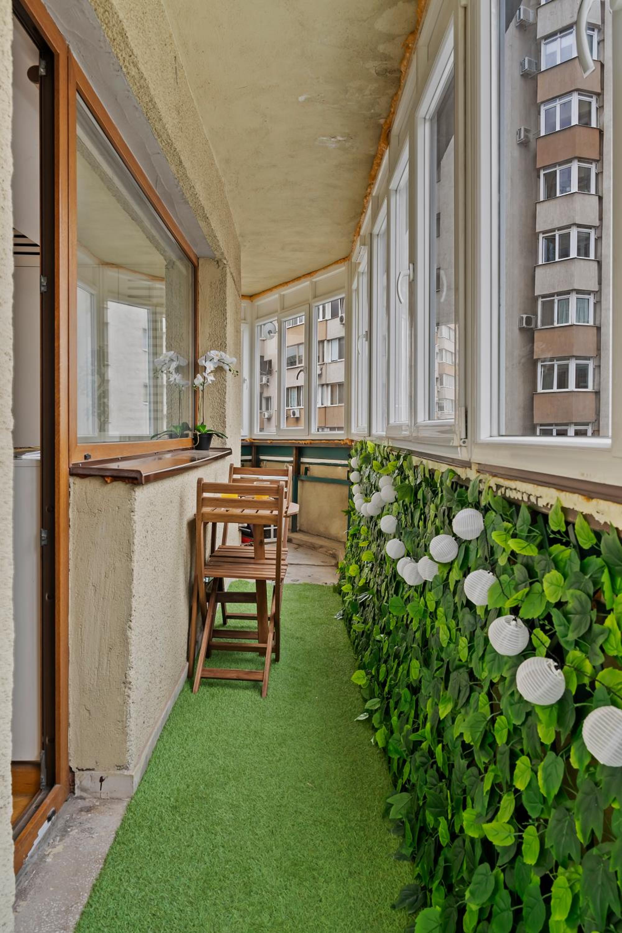 EDES Central Suite Perfect Location & Modern