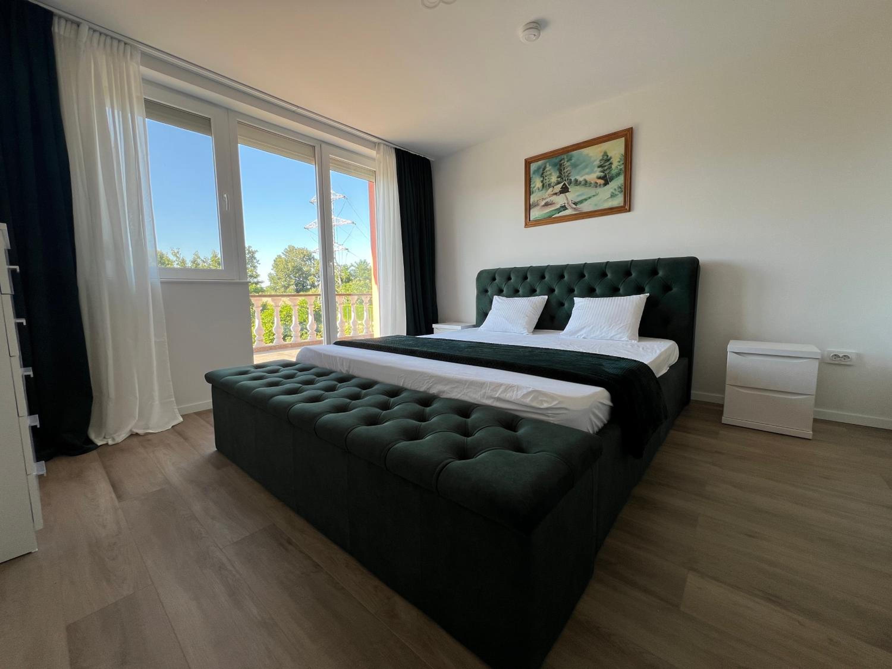 Family Friendly Villa with Playground & Garden