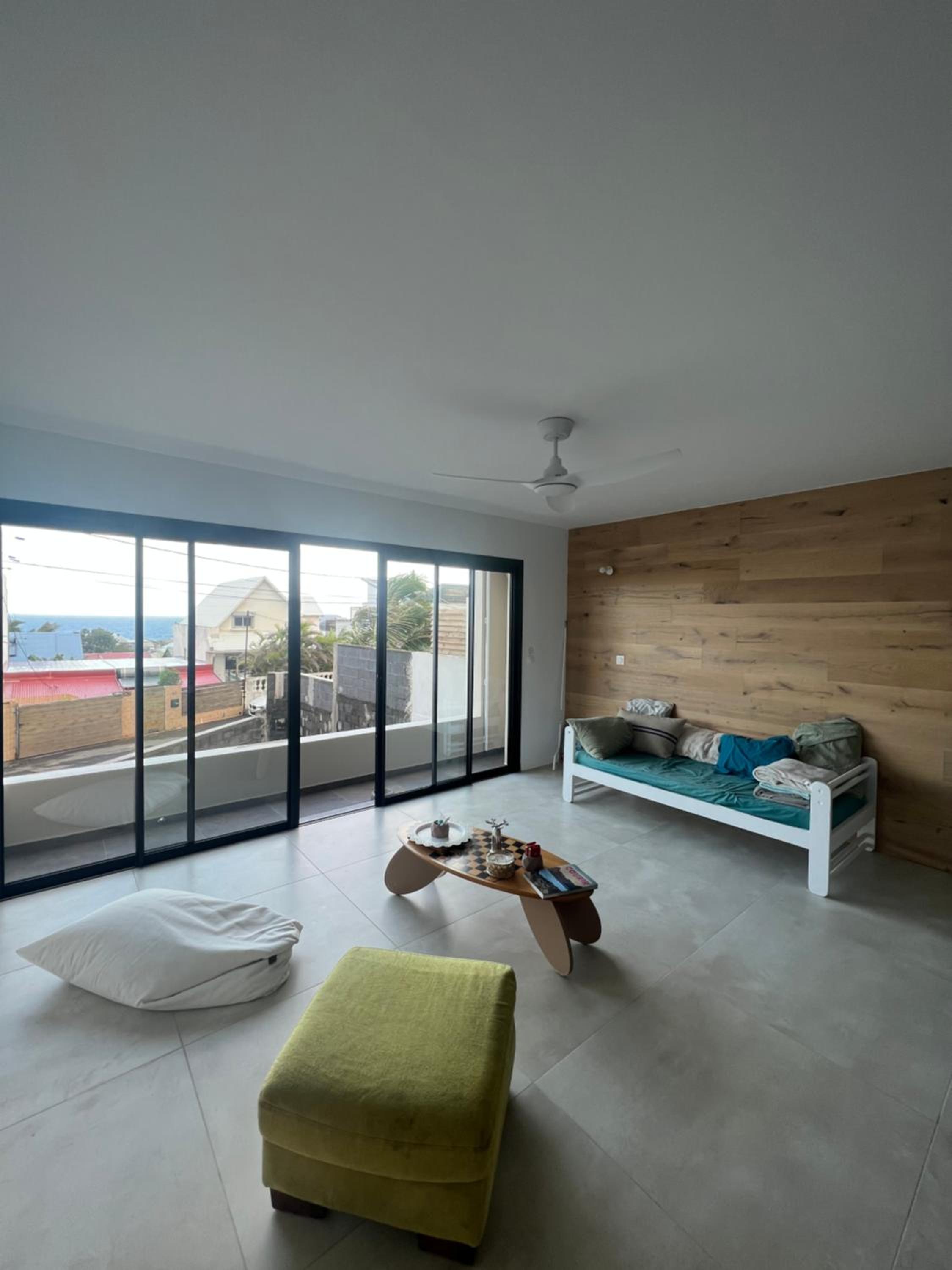 Appartement chaleureux Terre Sainte vue mer view 4