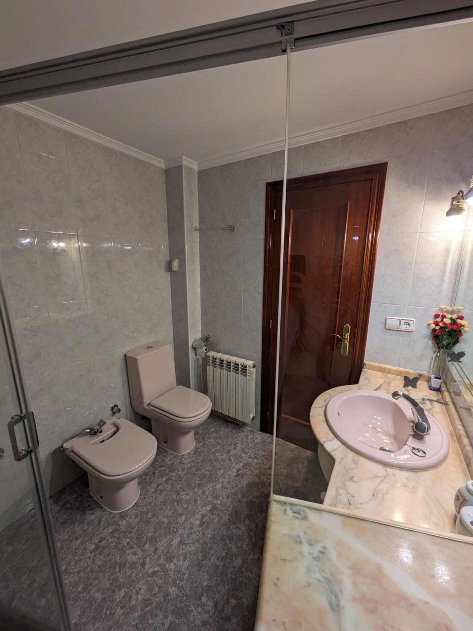 Feriado, apartamento con parking incluido
