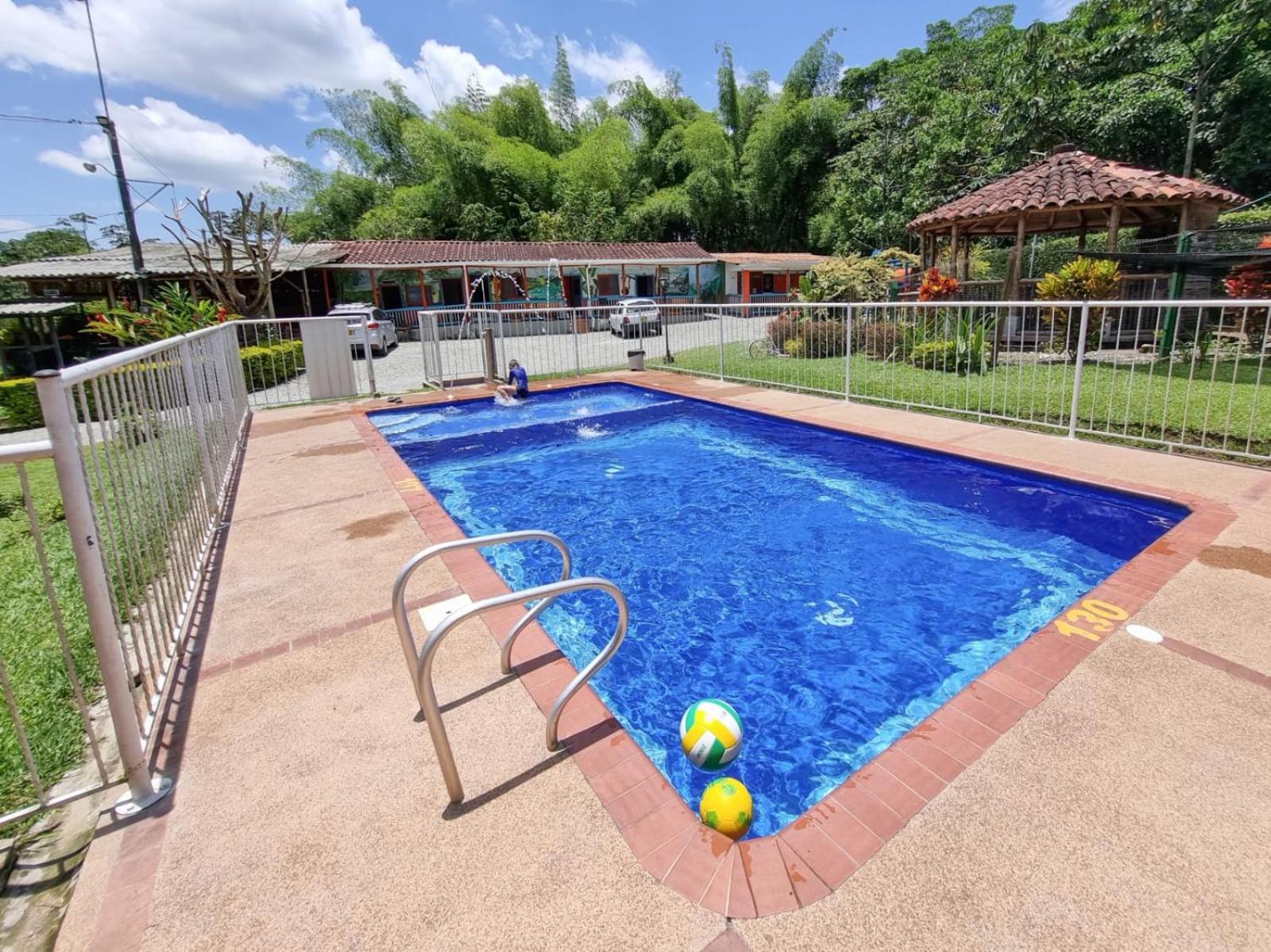 Hotel Campestre Alto Bonito del Quindío