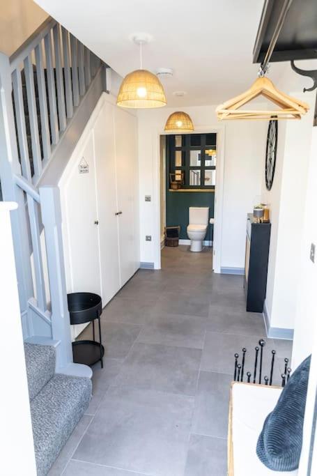 Guest House in Ashton Keynes view 3