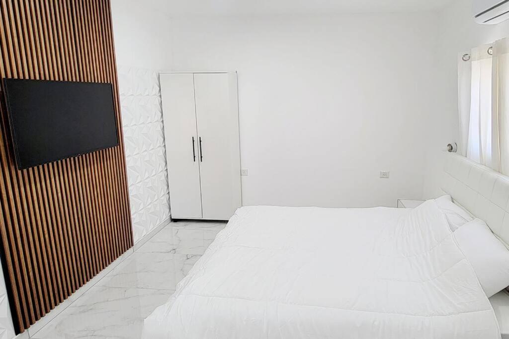 Deluxe Apartment in Ramat Gan Next to Sheba Hospital