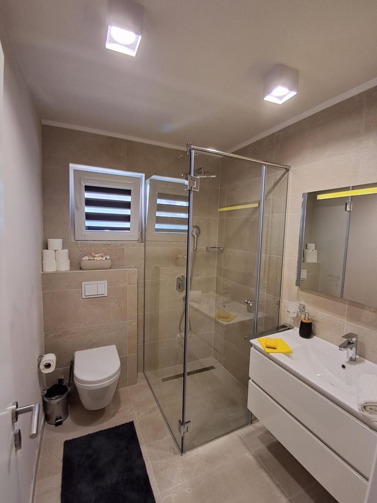 Apartmani Datea