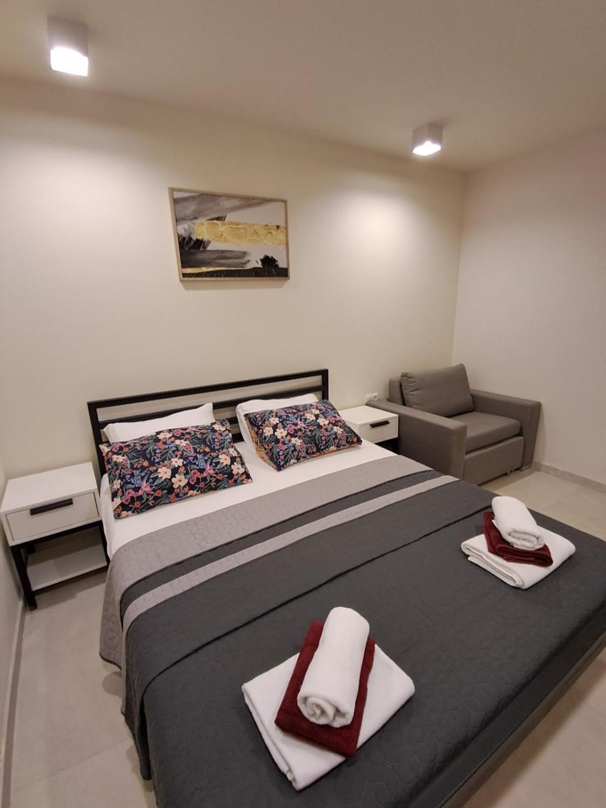Apartmani Datea