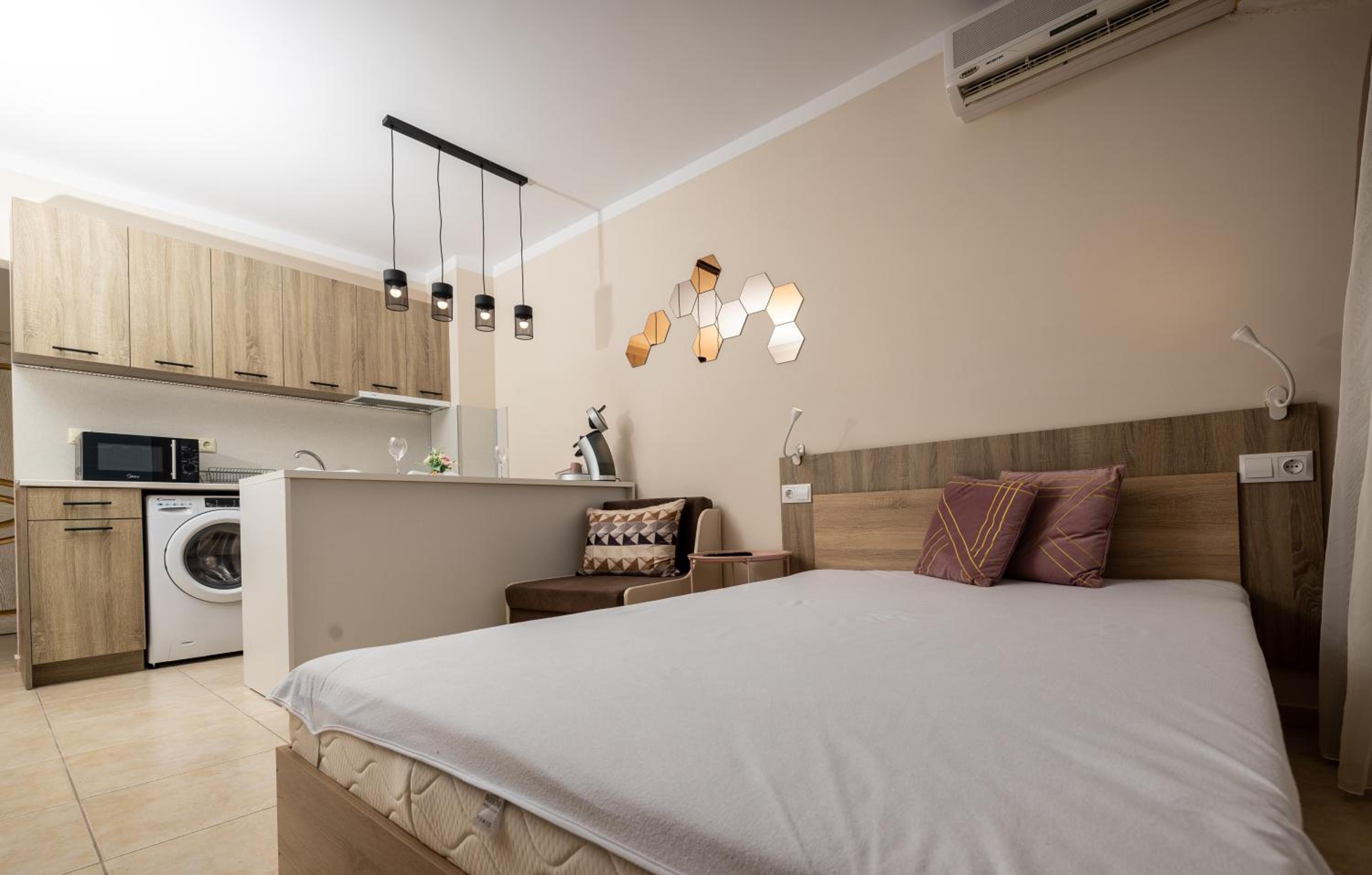 Flora Beach Resort Studio