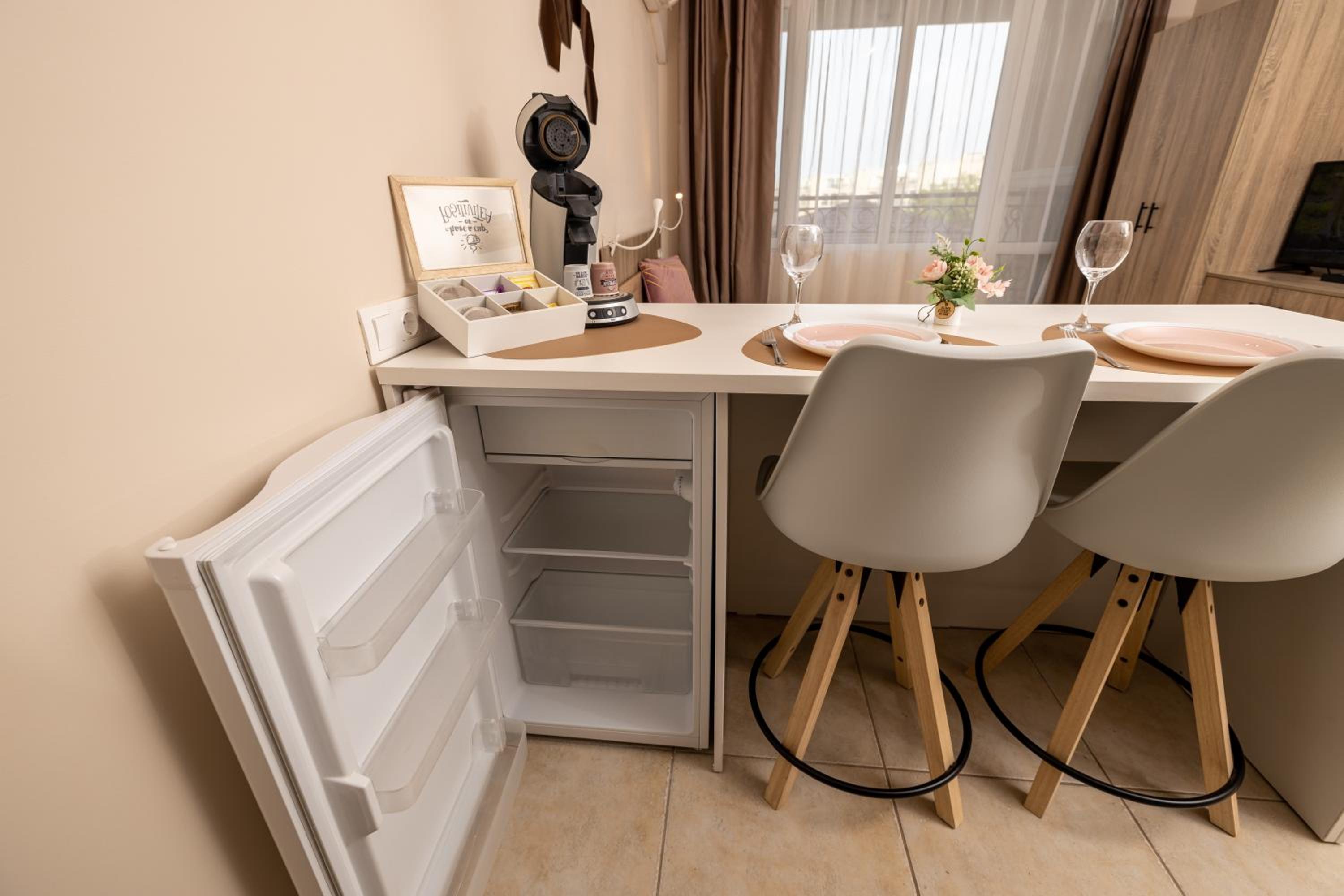 Flora Beach Resort Studio