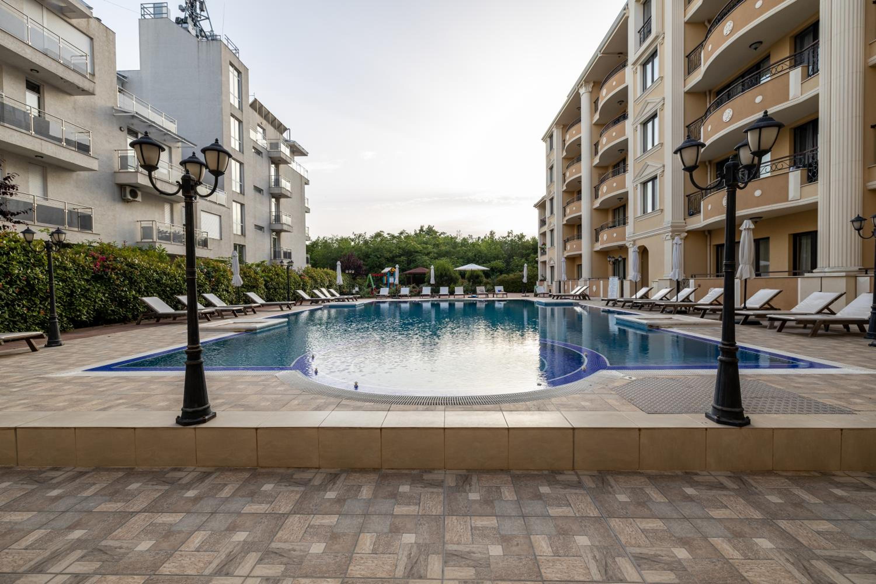 Flora Beach Resort Studio
