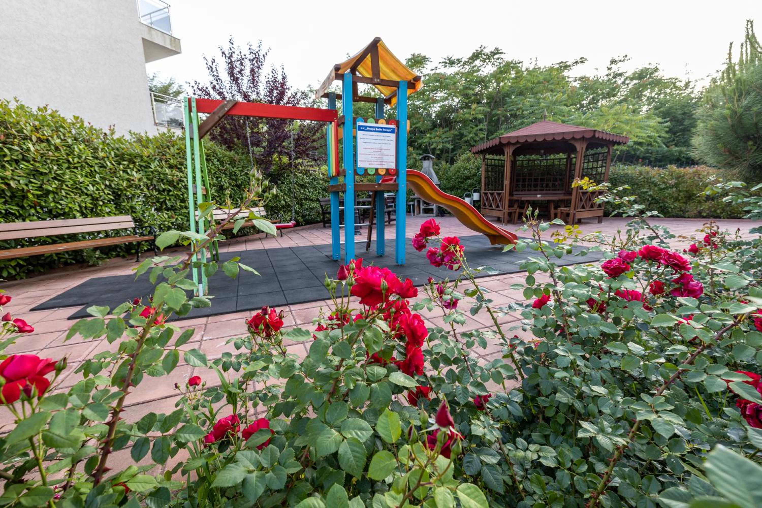 Flora Beach Resort Studio