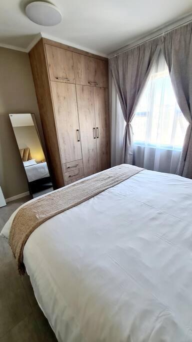Cozy 1-Bed Apartment in Gaborone