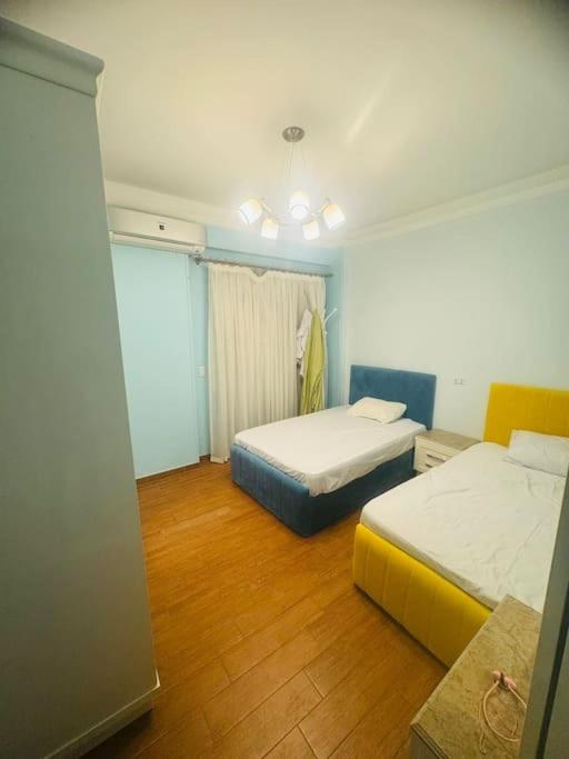 Apartment near to point 90 Mall