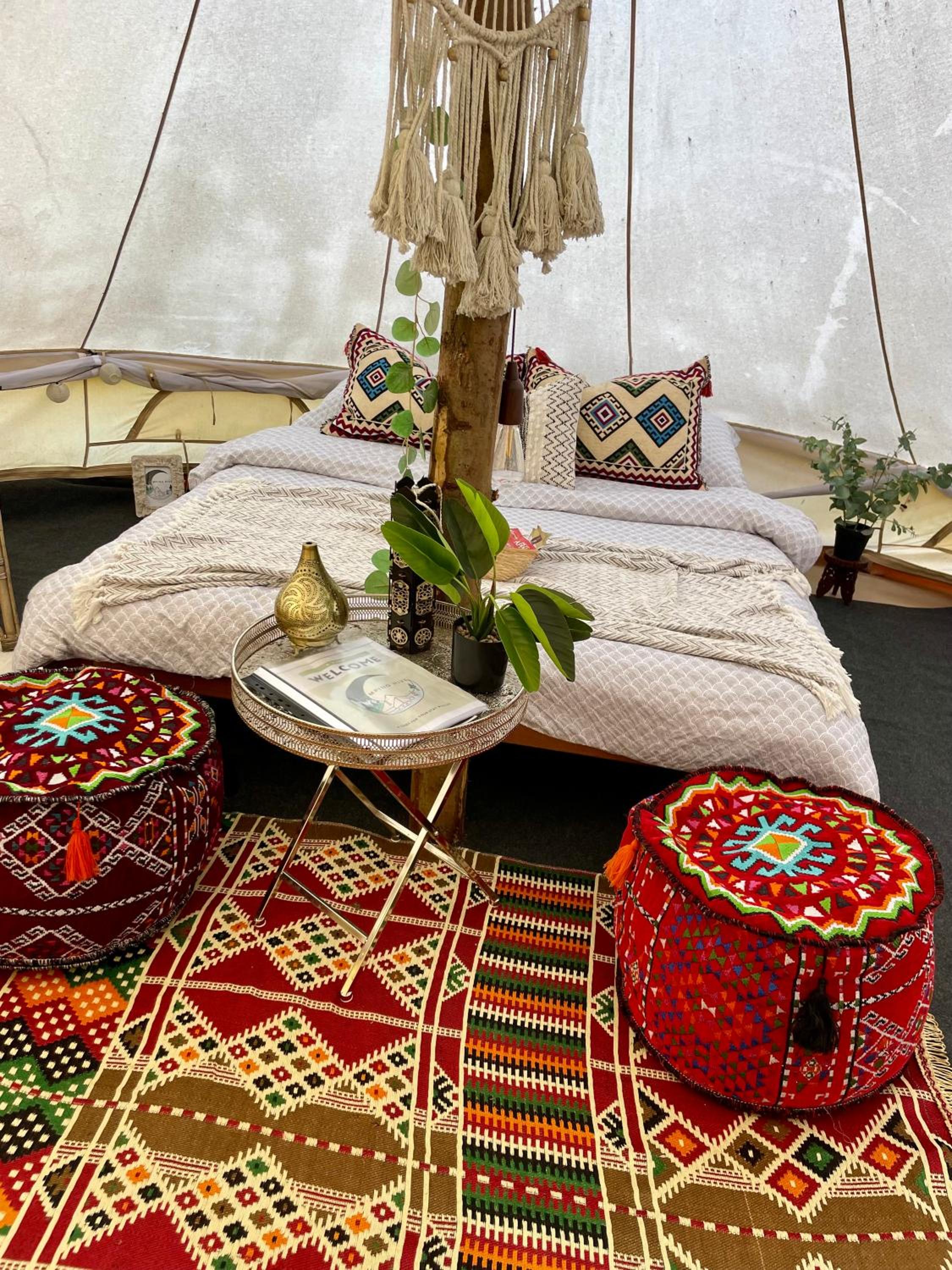 Glamping Hive