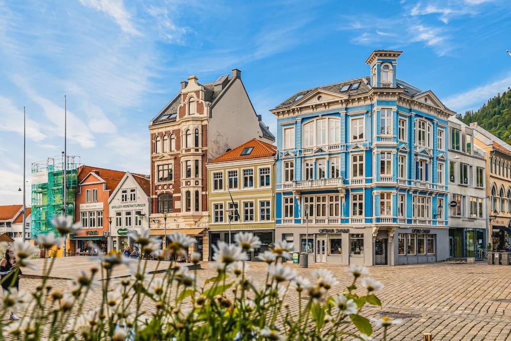 Bergen Vacations - Dinbnb Homes I The 1880 Authentic Bergen Dream I 500m from Bryggen - Property Image 16