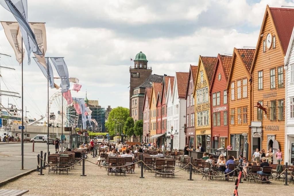 Bergen Vacations - Dinbnb Homes I The 1880 Authentic Bergen Dream I 500m from Bryggen - Property Image 27