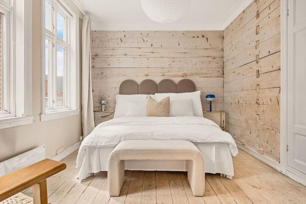 Bergen Vacations - Dinbnb Homes I The 1880 Authentic Bergen Dream I 500m from Bryggen - Property Image 26