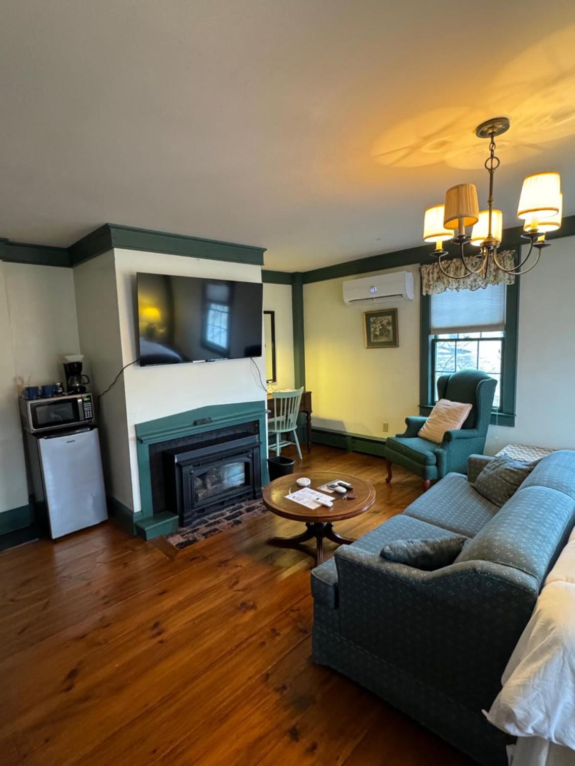 Chester Inn