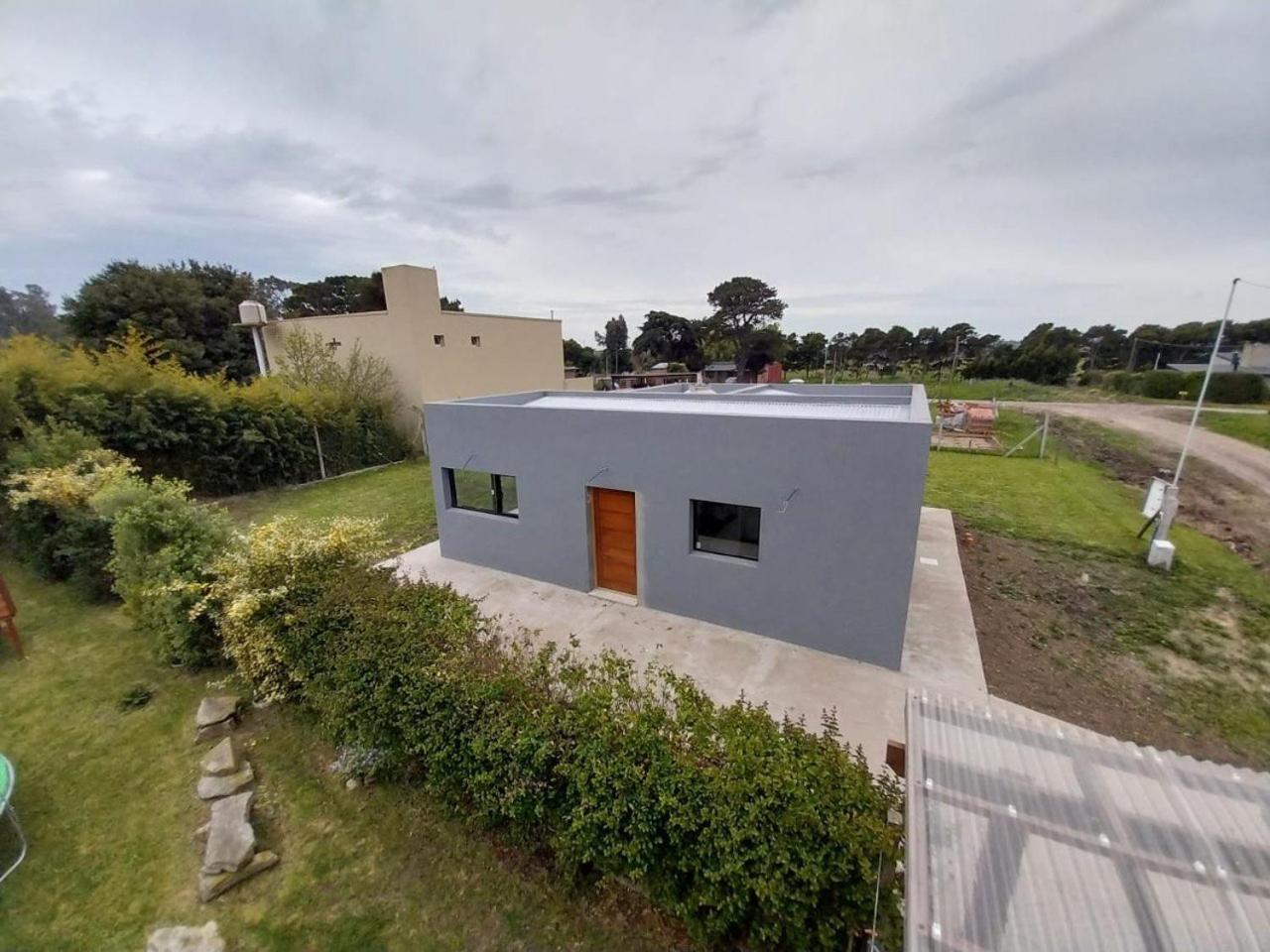 Moderna, calida y luminosa casa en acantilados para 2 Personas