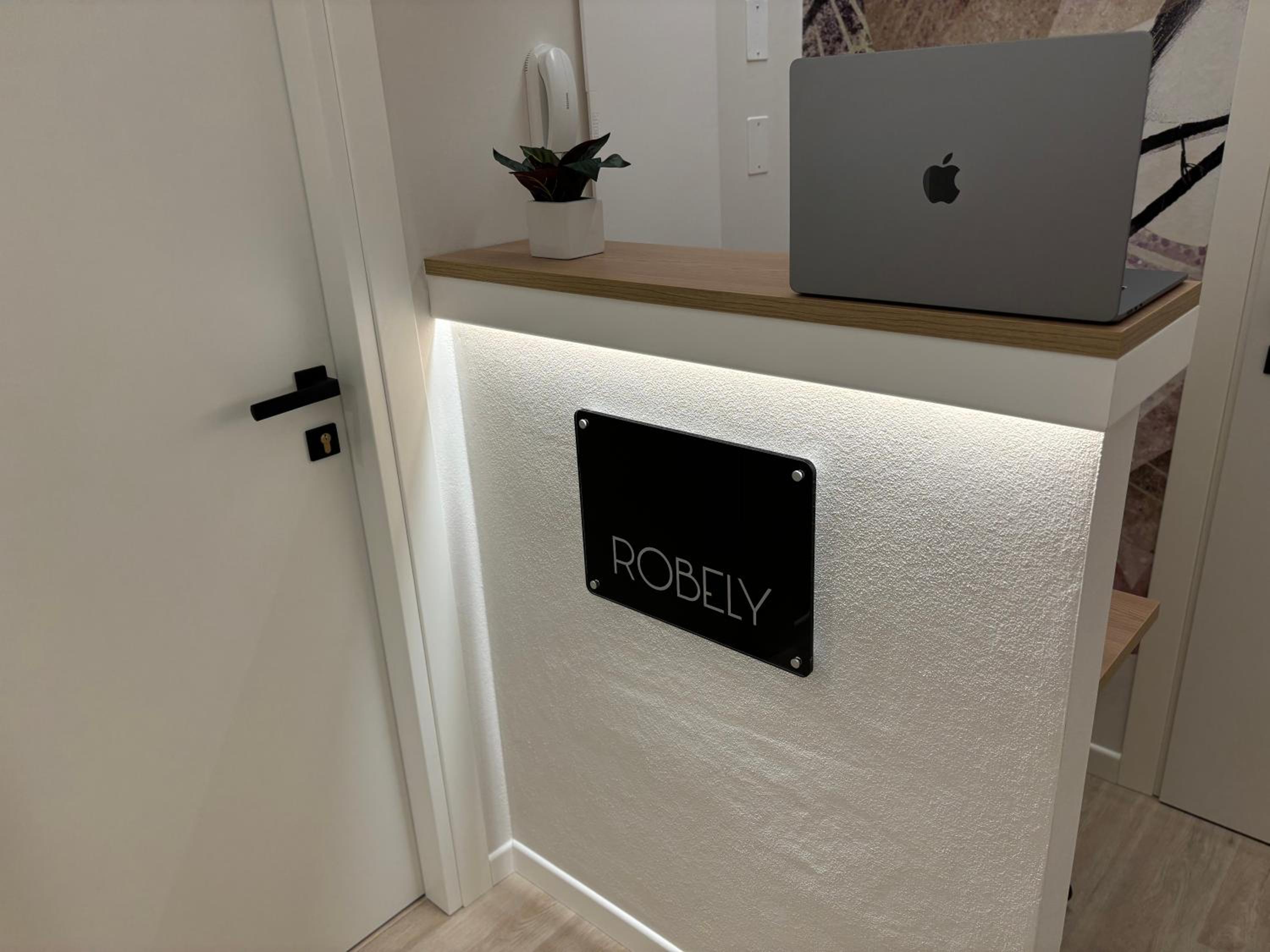 Robely rooms view 3