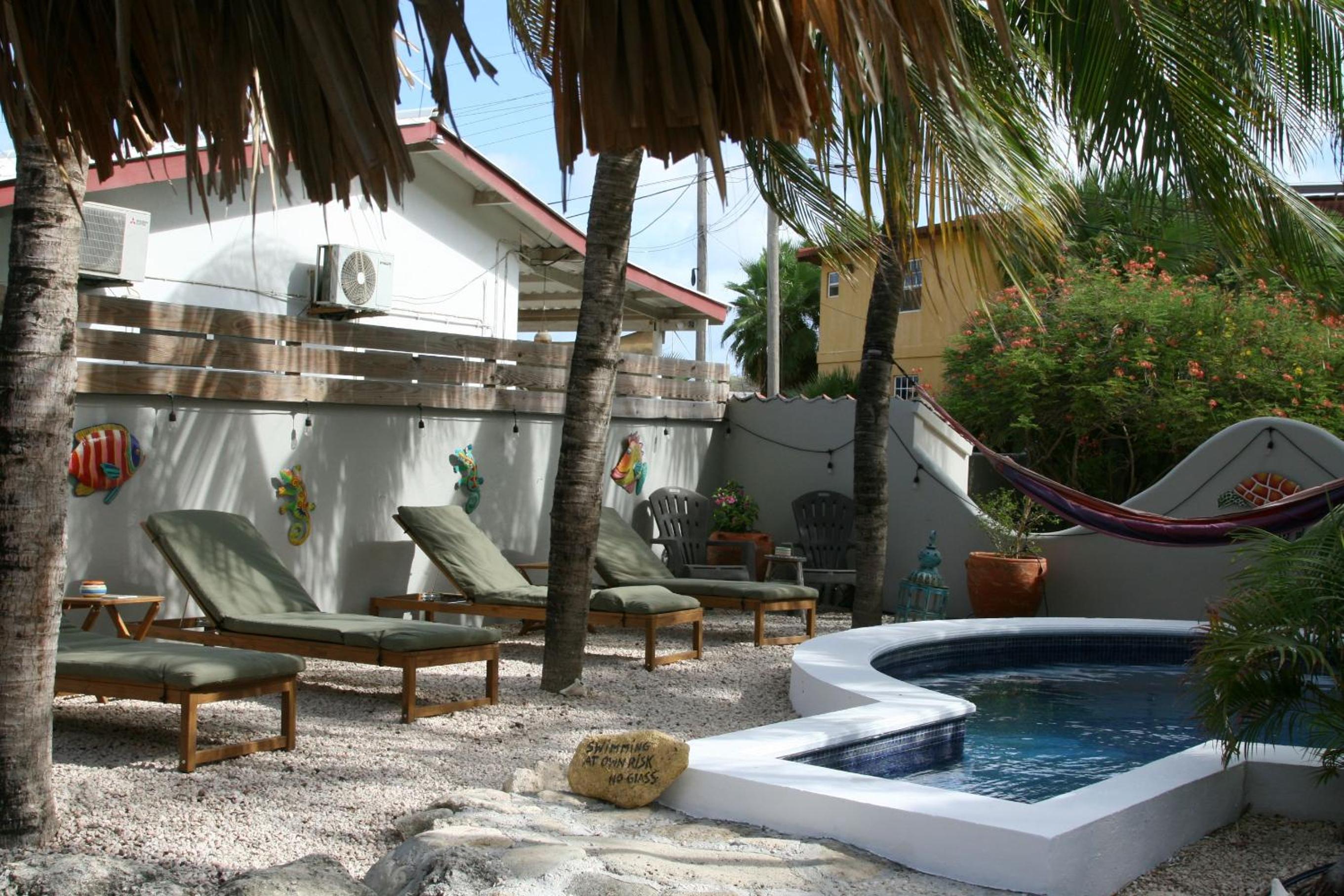 BnBBonaire near the ocean