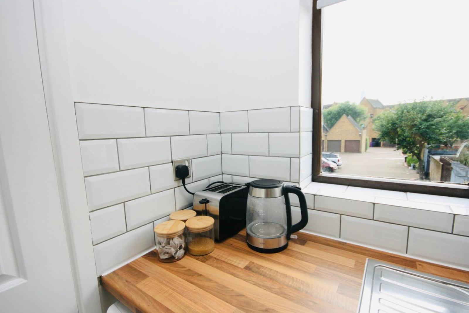 Studio Apartment (St Katherine’s and Wapping)