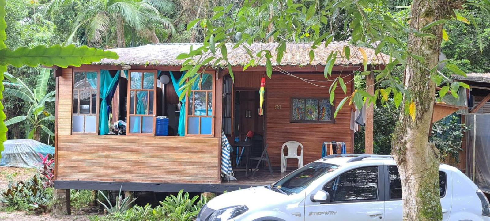 Chalé aconchegante a 50m da Praia - Ubatumirim