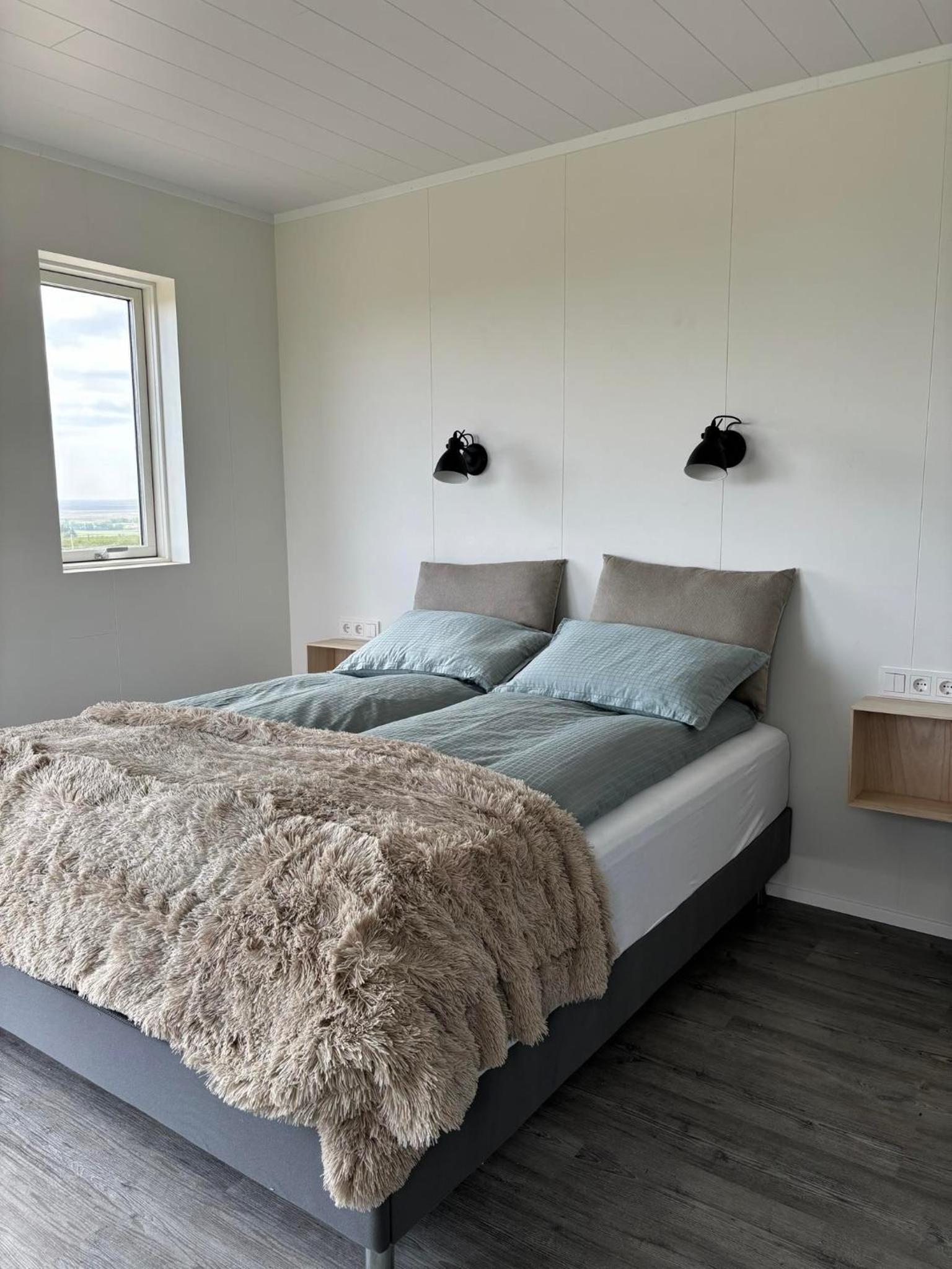 Country cottage with great view to the glacier, Eyjafjallajökull and Westman Islands view 5