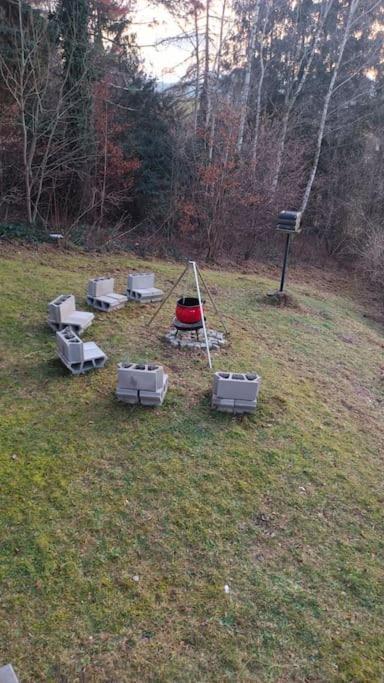 Wochenend Ferienhaus mit tollen Ausblick in die Bucklige Welt