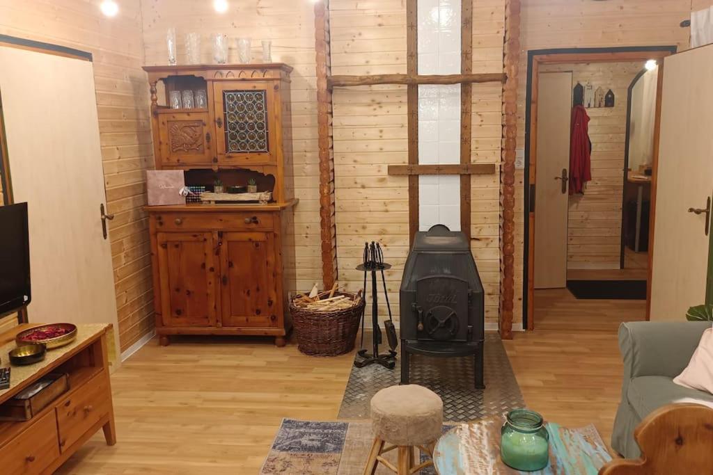 Wochenend Ferienhaus mit tollen Ausblick in die Bucklige Welt
