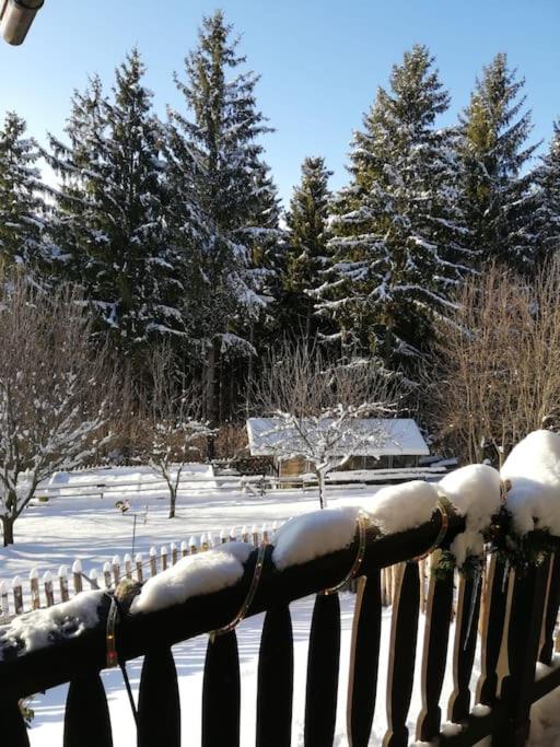 Wochenend Ferienhaus mit tollen Ausblick in die Bucklige Welt