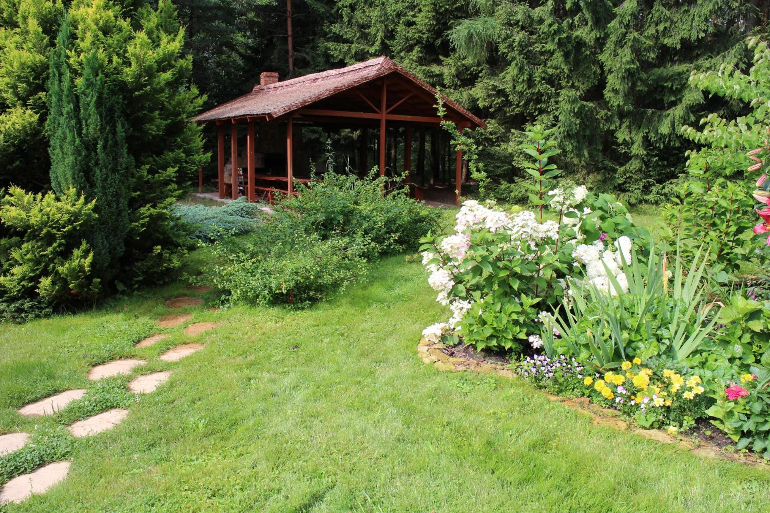 Pensjonat Leśny Dworek SPA & Garden Uzdrowisko wśród Natury view 2