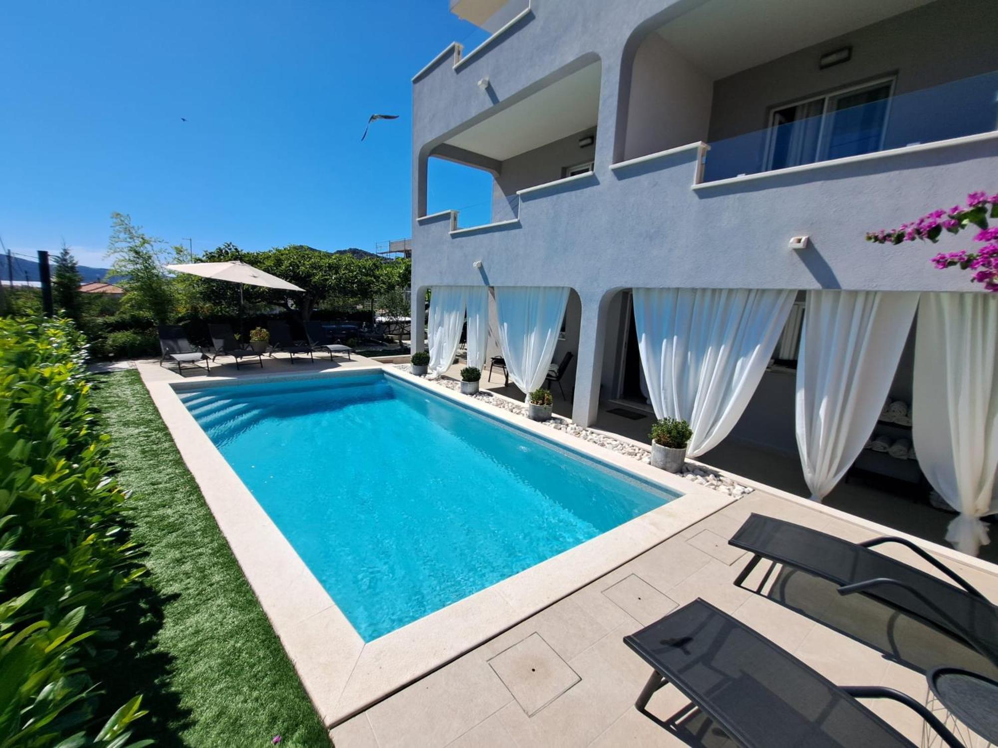 Paulina Harmony Rooms view 5