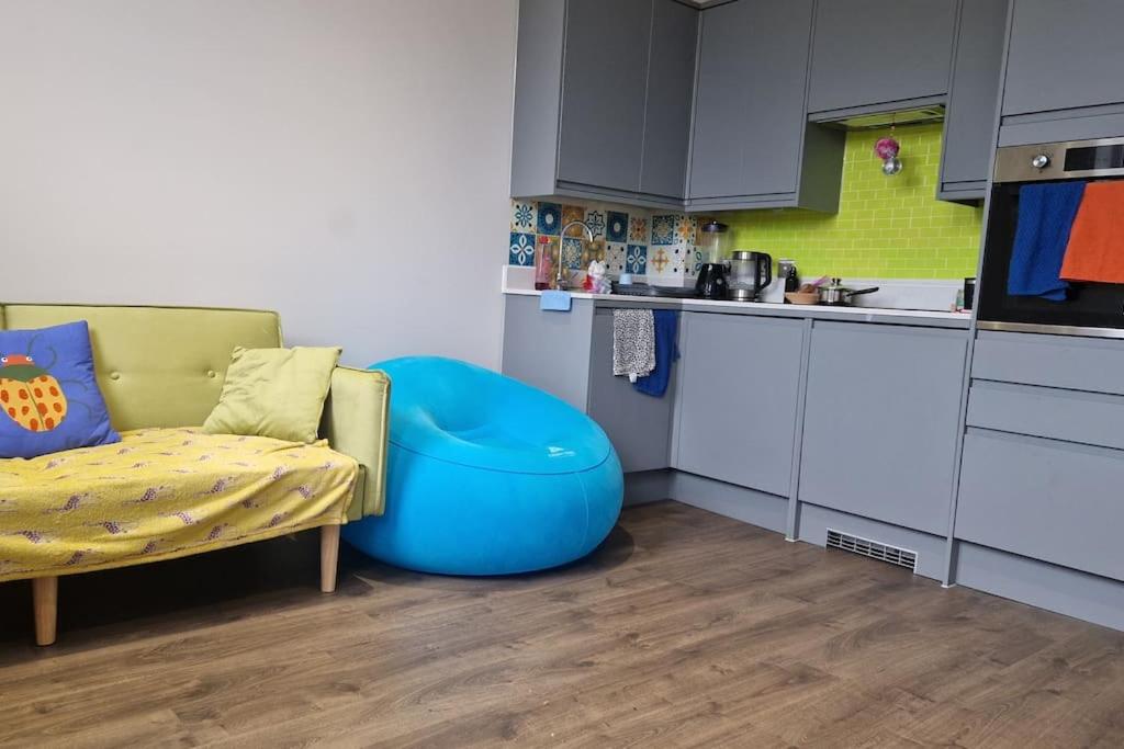 Stylish and spacious new flat