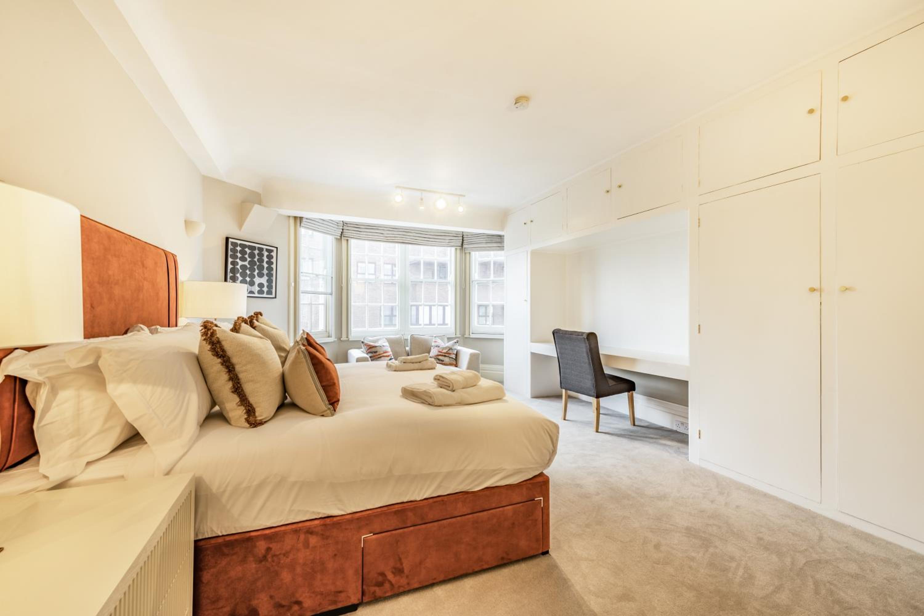 Strathmore Court Apartments